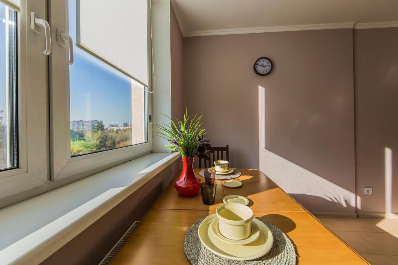 Super Comfort Flat For You Near The Metro. Киев Екстериор снимка